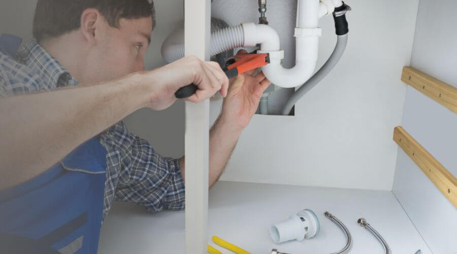 Professional Tankless Water Heater Installation in Eastlake Weir, FL